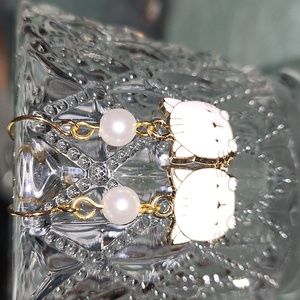 White "Hello Kitty" Earrings!
